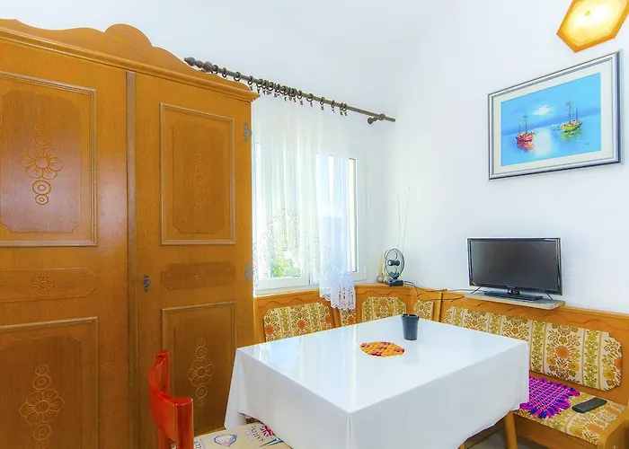 Pera Apartment Razanj